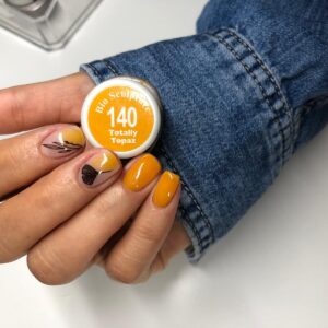 Gel colorat No. 140 Totally Topaz