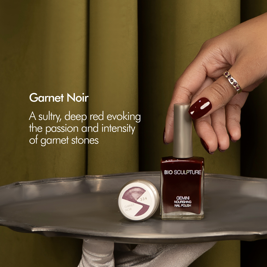 334 Garnet Noir - Descr 1x1