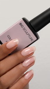 Anthea Colour Gel Hands and Bottle (9)